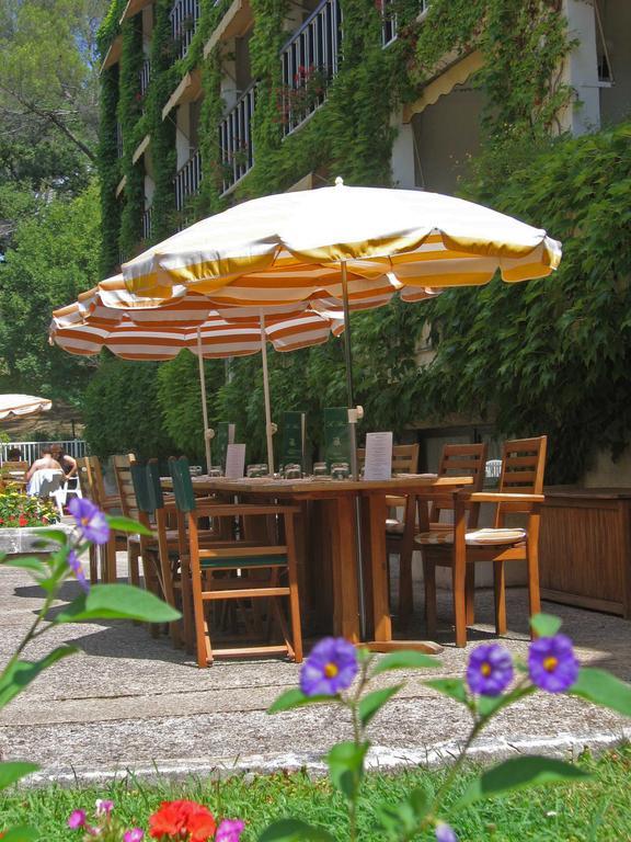Villa Borghese, The Originals Relais Gréoux-les-Bains Exterior foto